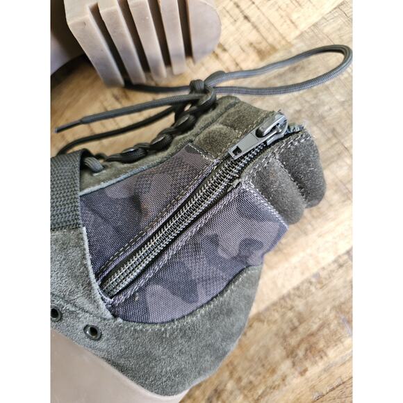 Steve Madden Womens Sz 6.5M Nayra Platform Camo Lug Sole Lace Up Ankle Boots - Picture 6 of 11